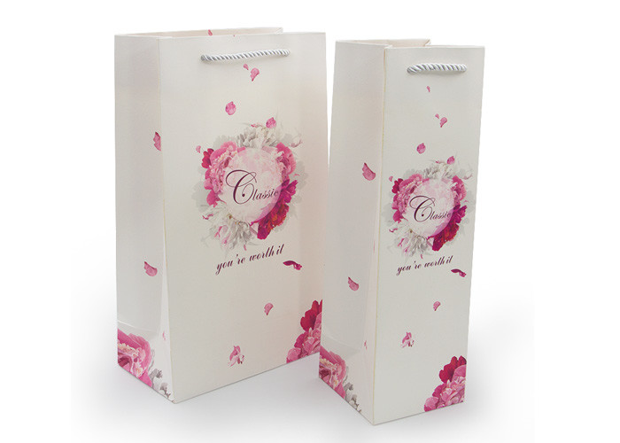 Decorative Mini Red Wine Glass Cardboard Gift Box Fashionable Appearance