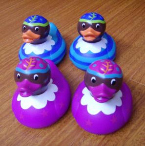 Quality Purple Rubber Ducky Bath Toys , Personalized Floating Rubber Ducks Star Painting wholesale
