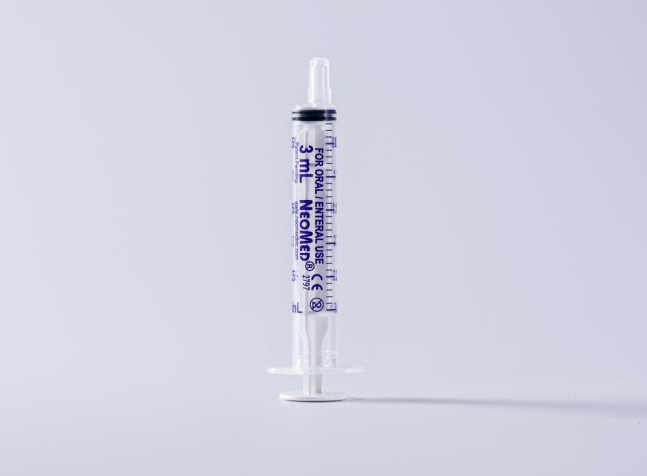 Medical Disposable Oral Enteral Syringe With Cap 1ml 2.5ml 3ml 5ml 60ml