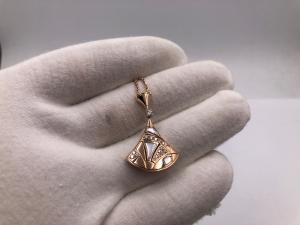 Quality DIVAS' DREAM diamonds necklace 18kt gold wholesale