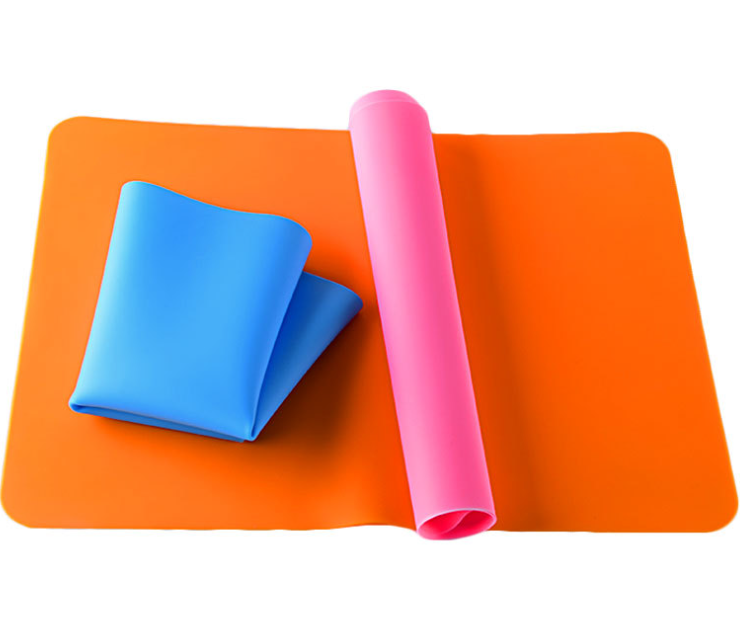 Anti-Skid and Easy Cleaning Silicone Table Mats for Western Food in Rectangle Shape