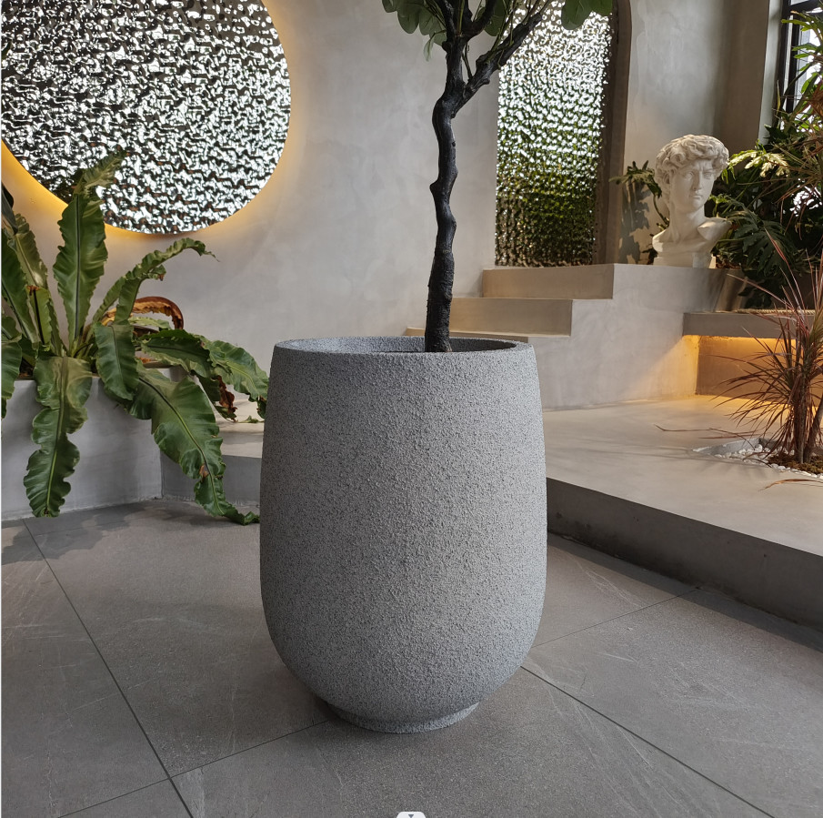 Indoor And Outdoor Fiberglass Flower Pots Resin Flower Planter China Wholesale
