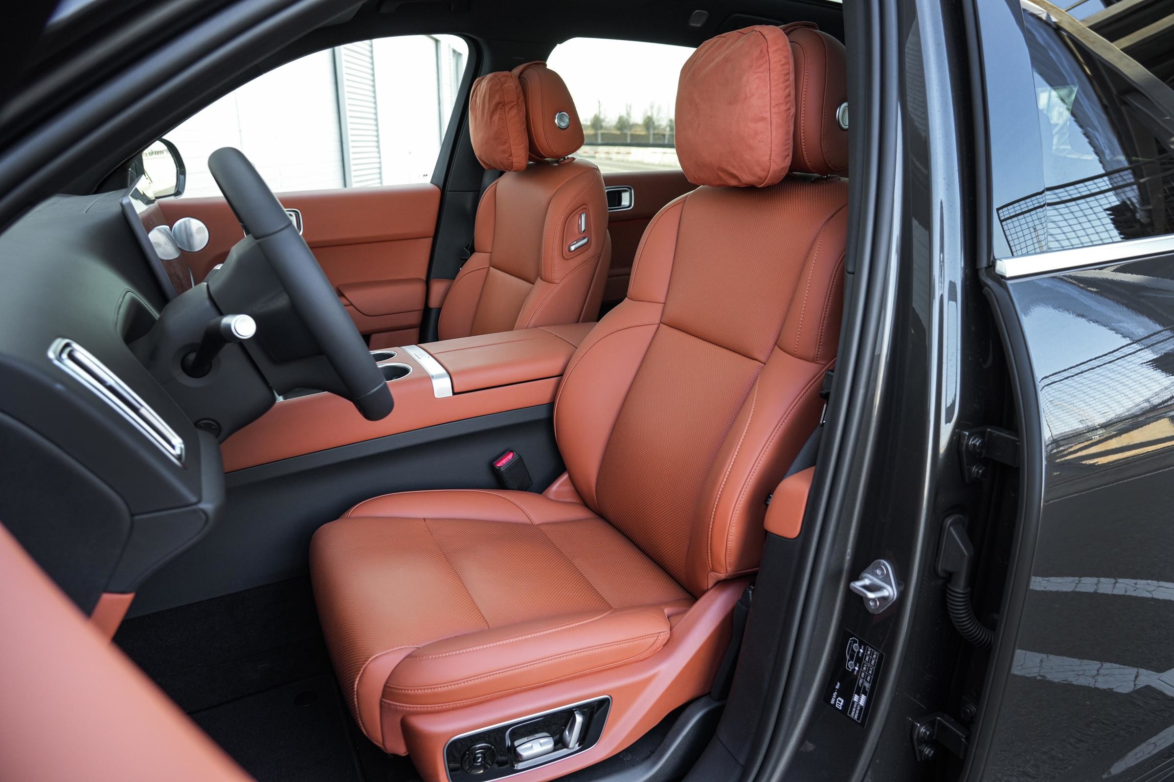 LEADING IDEAL L7 Chinese EV Cars Hybrid Ultra Luxury SUV 210KM