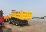 Heavy Duty Sinotruk Howo Tipper Truck 6X4 30 - 40 Tons Ventral Lifting Radial