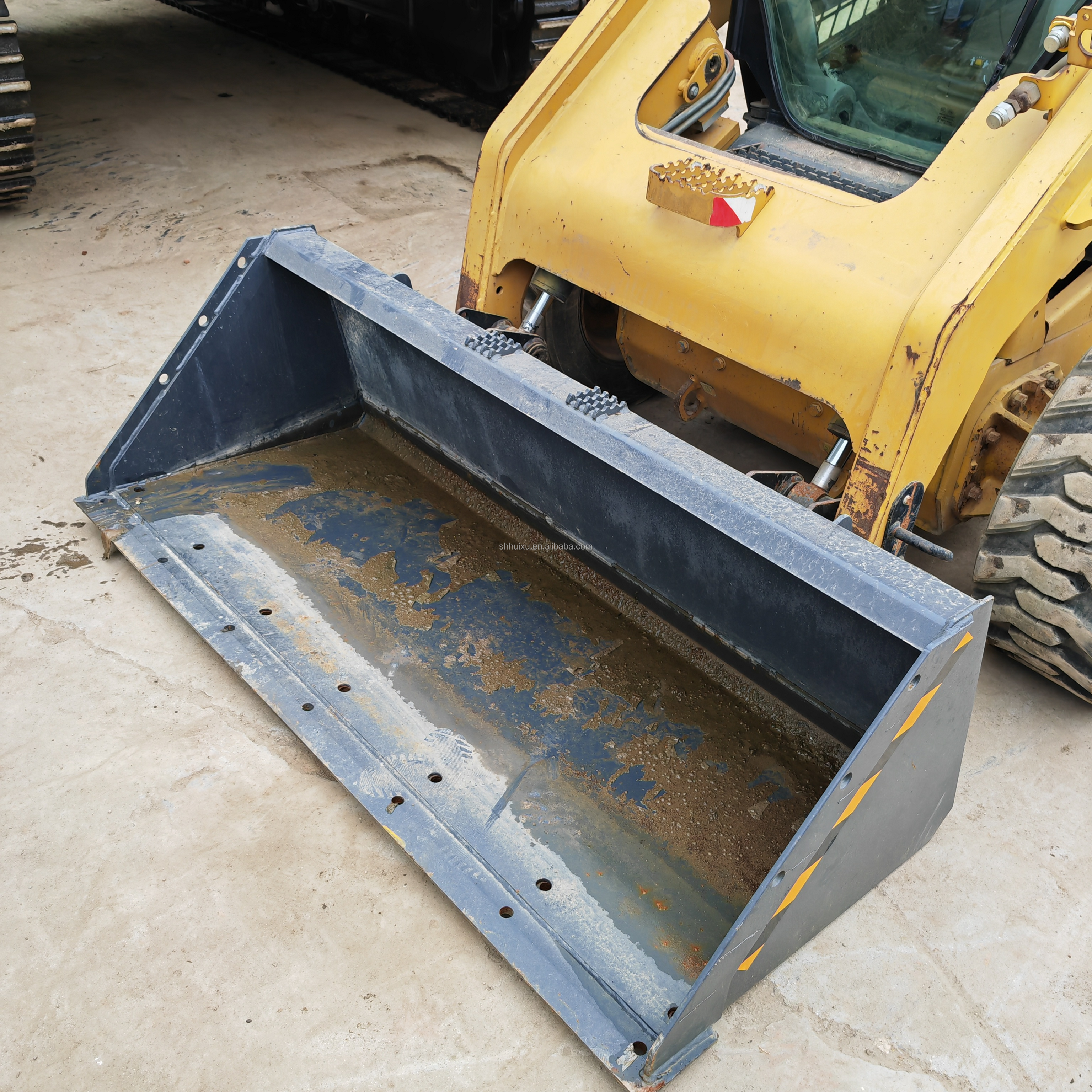 Used wheel Excavator good condition CAT246 reasonable price track