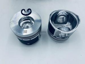 Quality E2141 Komatsu Engine Parts 4D95 B3.3 PC78 94mm Piston wholesale