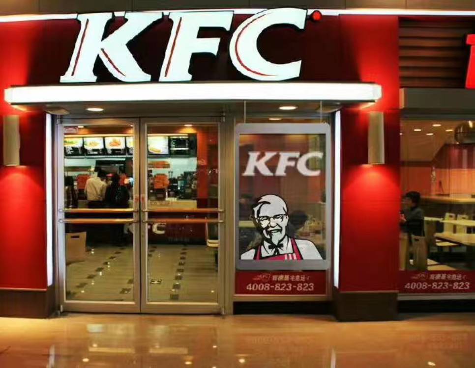 SMD2121 Advertising Transparent Led Light Poster Display P2.8x5.6 Two Side