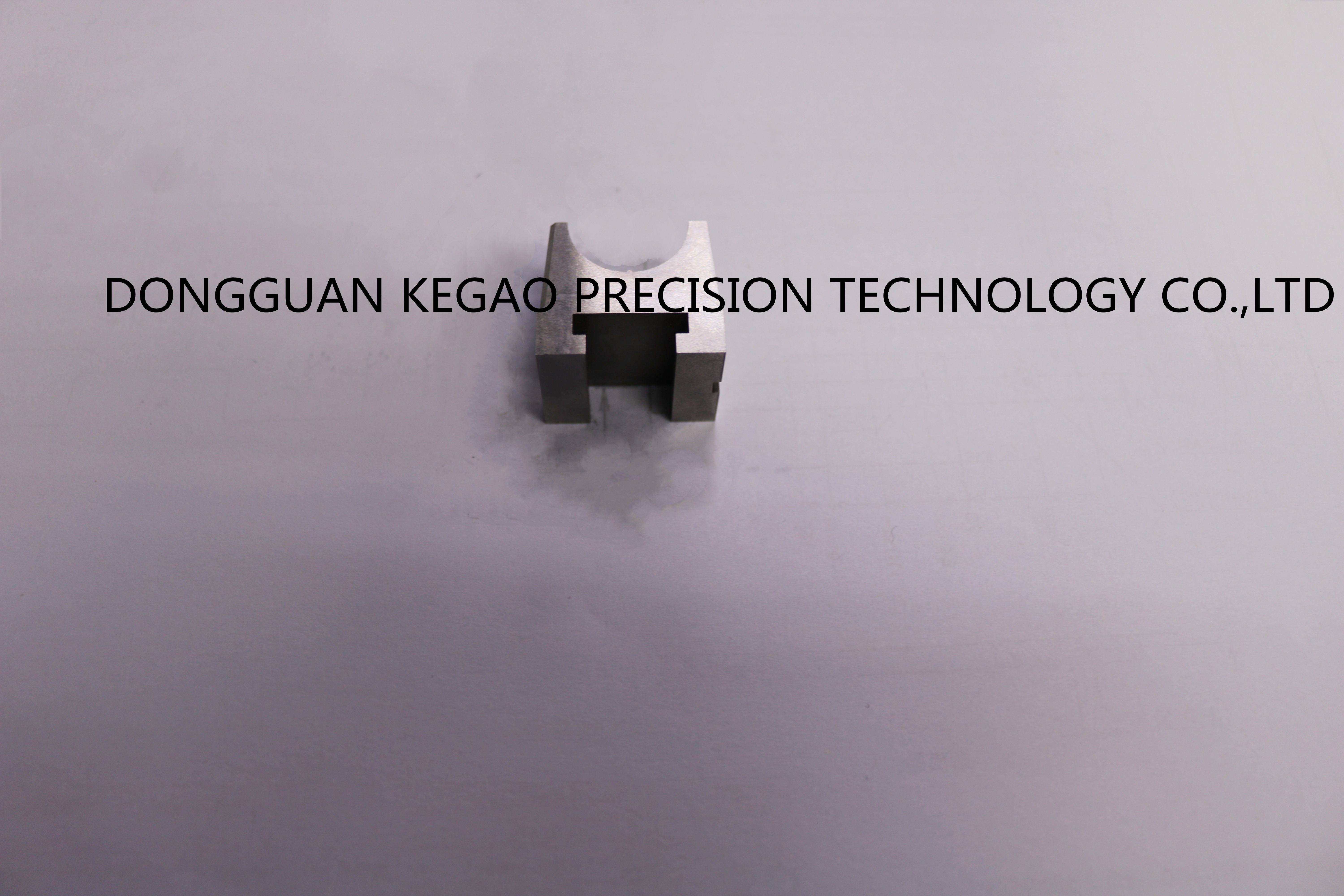 SUS440C Plastic Injection Molding Parts , EH Injection Molded Plastic Components