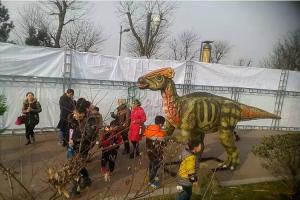 Quality Frp Life Size Dinosaur Statue Display In Special Independent Decoration Park Outdoor wholesale