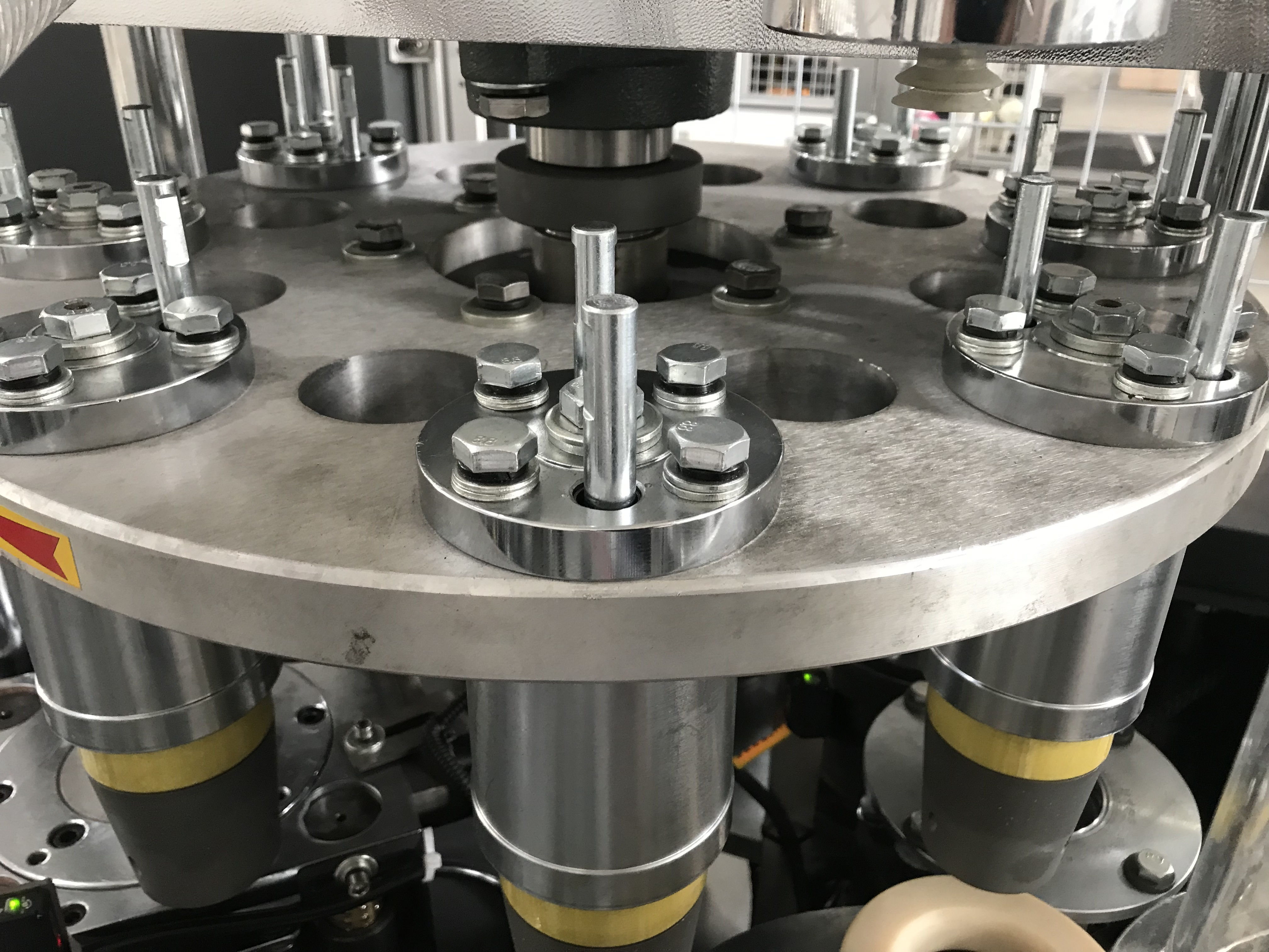 Fully Automatic Machine To Make Disposable Coffee Cups with 150-350 GSM Paper