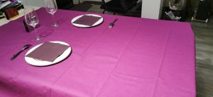 Quality Luxury 2ply 47gsm-51gsm Airlaid Tablecloth Virgin Wood Pulp wholesale