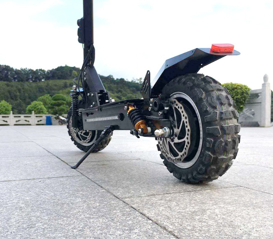 3200w Lightweight Foldable Electric Scooter