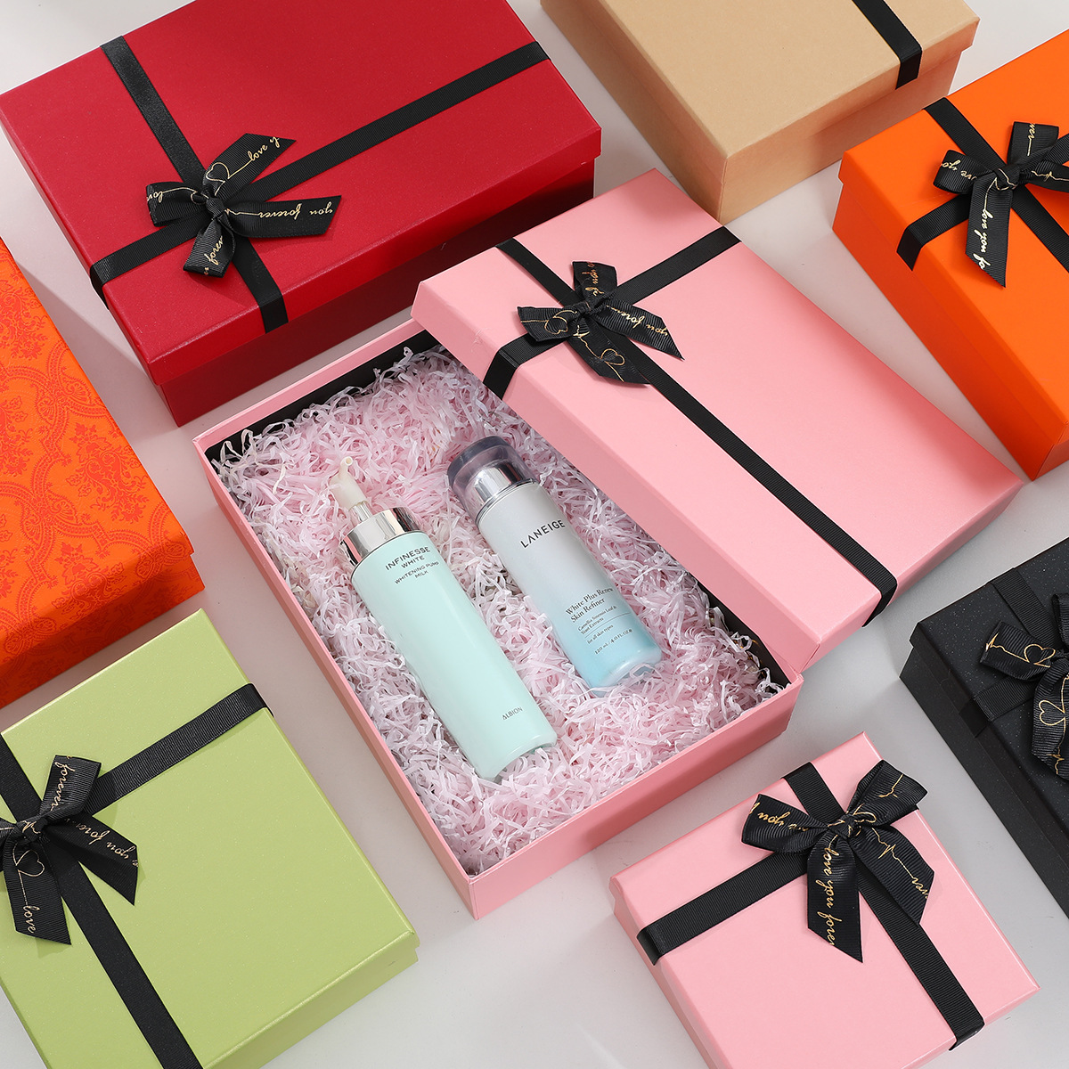 Pantone Paperboard Gift Box Packaging for Custom Logo Design in Gift Craft Industry