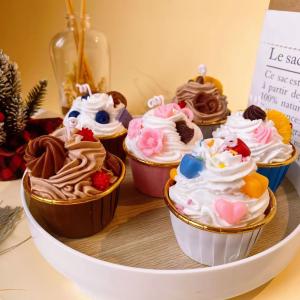 Quality Mini Sweet Cream Cake Wedding Party Biscuit Craft Candle Custom Luxury Ice Cream wholesale