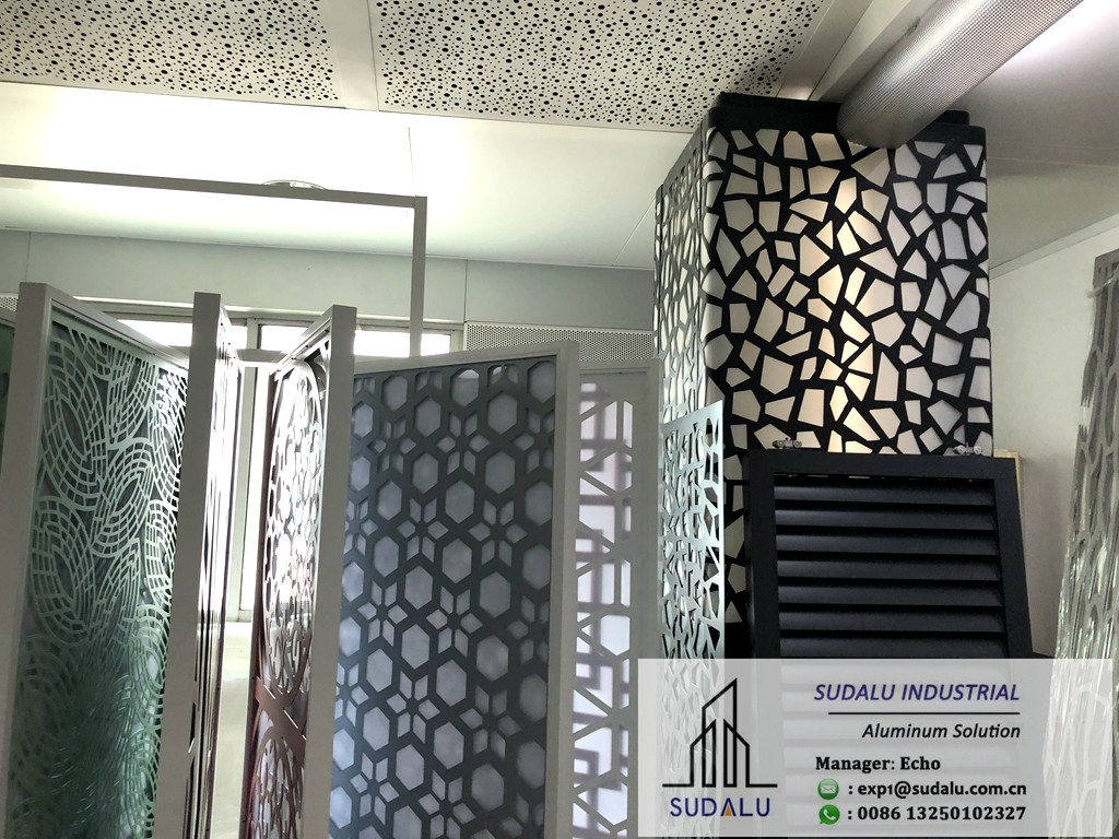 SUDALU Aluminum Column Pillar Cover Perforated Panel Wood color RAL Powder Coating Aluminum Interior Decoration Panel