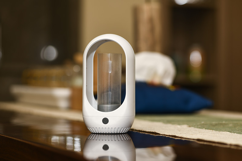 140g Rechargeable Sticky UV Mosquito Killer Lamp Insect Moth Bug Zapper Warm Night Light Solid State Insect Repellent