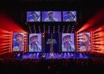 P2.5 Rental Advertising SMD LED Screen Resolution 64*64mm Indoor Ip34 Power