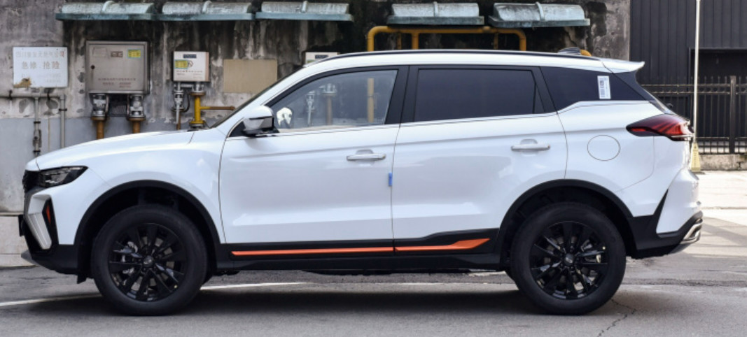 Geely Boyue 2022 1.8TD DCT Zhixiang Model 5 seats Compact SUV