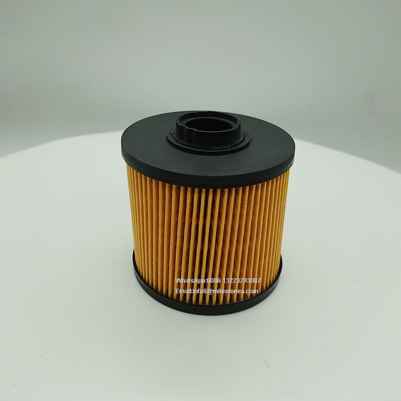 Engine parts fuel filter FF105 600-311-8321 P550105