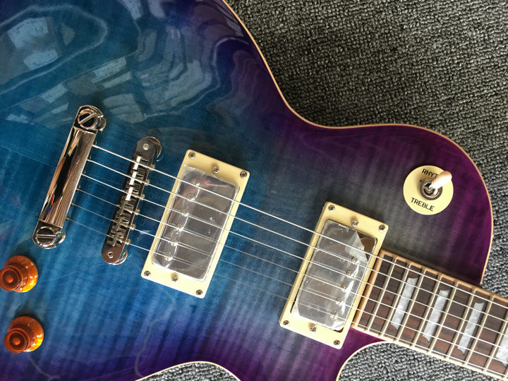 2017 New + guitar factory + Chibson LP custom electric guitar blue flame maple top LP custom 1959 guitar Free Shipping L