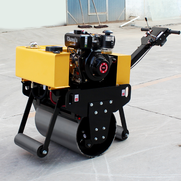 YL600 Single Drum Industrial Compactor Machine with 425mm Drum Diameter and EPA Engine