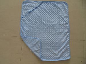 Quality newborn baby boys soft short velvet mickey dot double layer shawl blanket wholesale