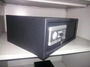 Quality Wall Mounted Electronic Gun Safe LEXAM LG-508 Strong Quality Prevent Stealing wholesale