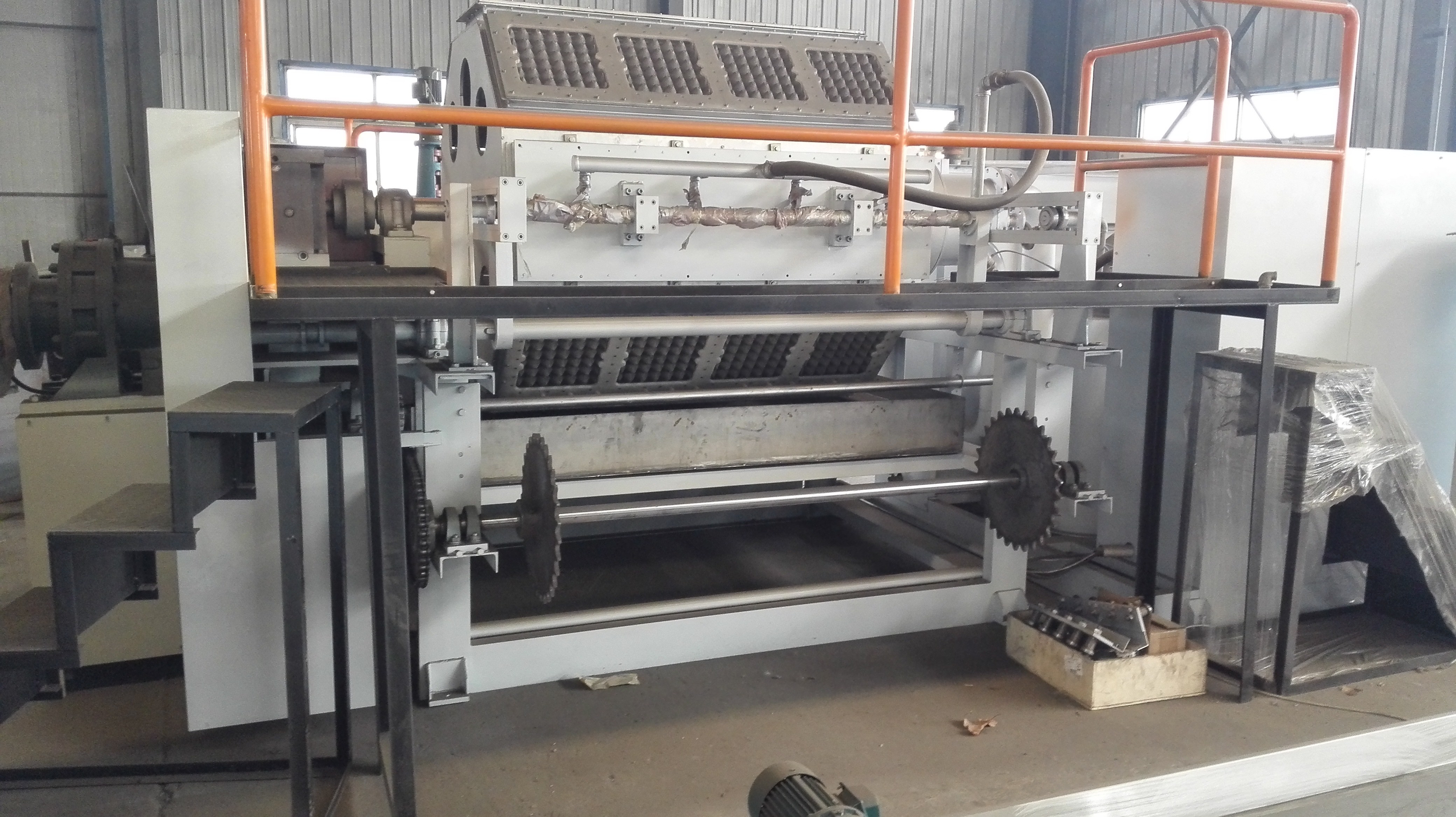 220V/380V Paper Pulp Tray Making Machine with ABS Plastic Forming Molds for Egg Tray Apple Tray Manufacturing