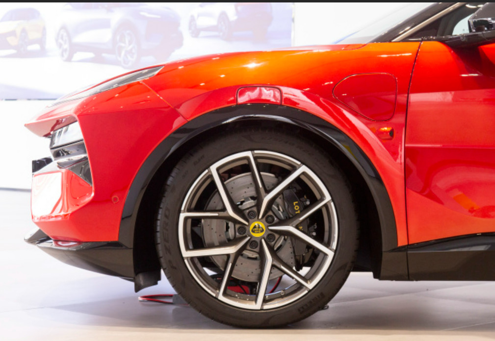 Lotus Eletre 2023 S+ 5 Door 5 Seats Medium And Large SUV