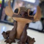No Deformed Stitch Small Wooden Sculptures Ornaments Varnished Surface
