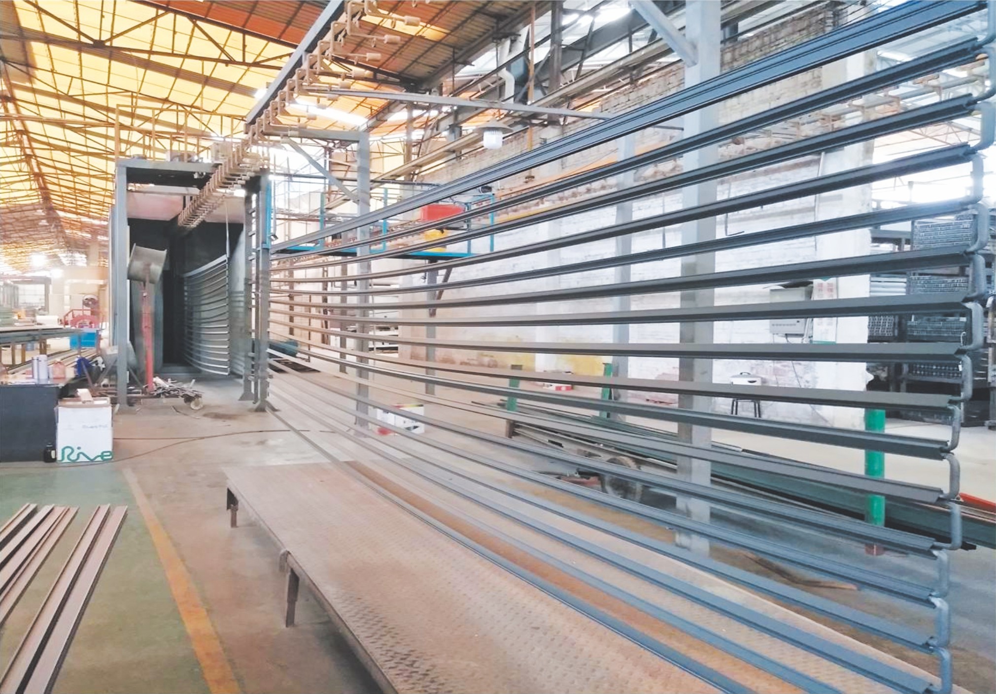 RAL Colors 6063-T5 Wood Finish Aluminium Profiles , Aluminum window frame parts