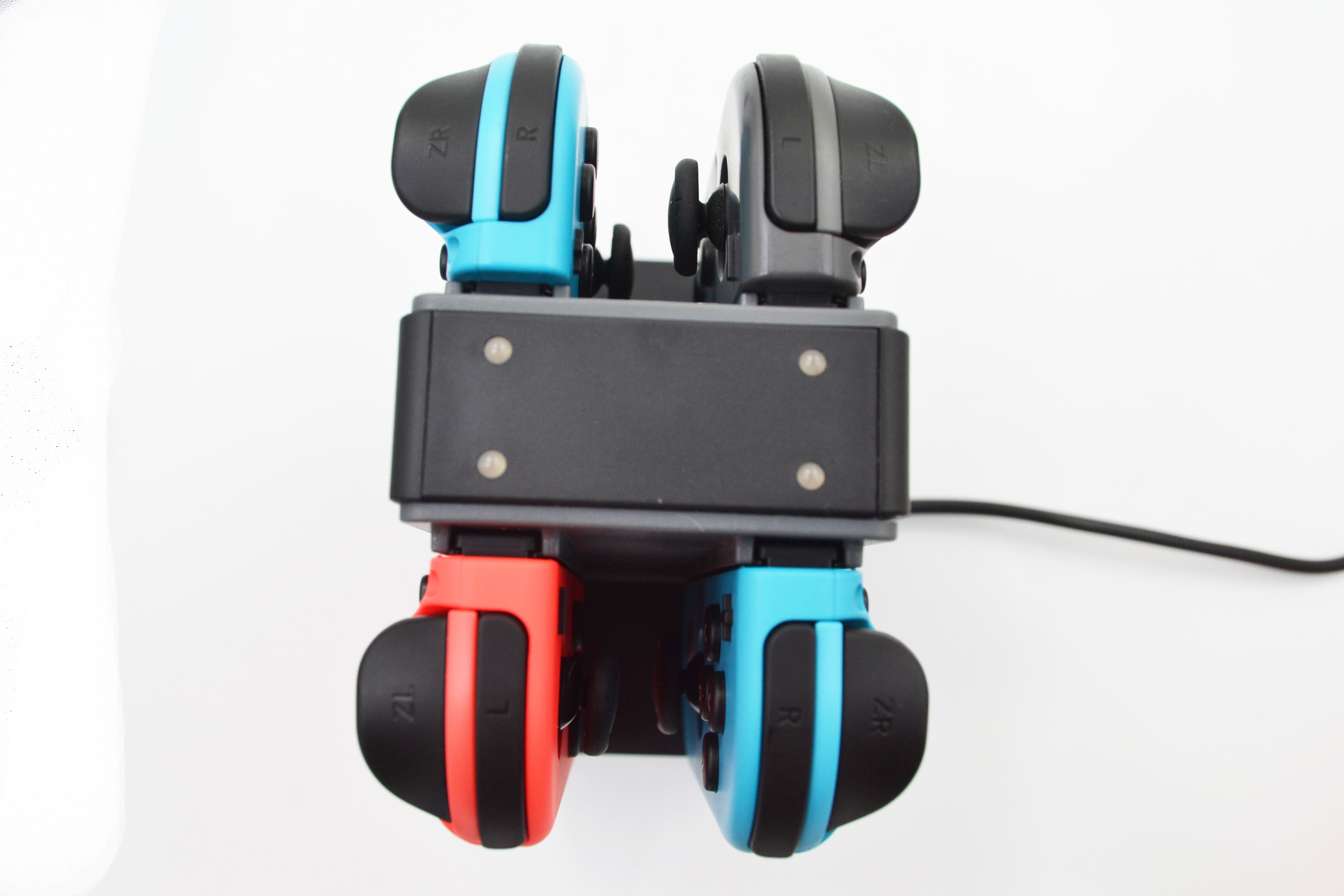 Newly 4 in 1 charger dock charging stand for Nintendo Switch controllers