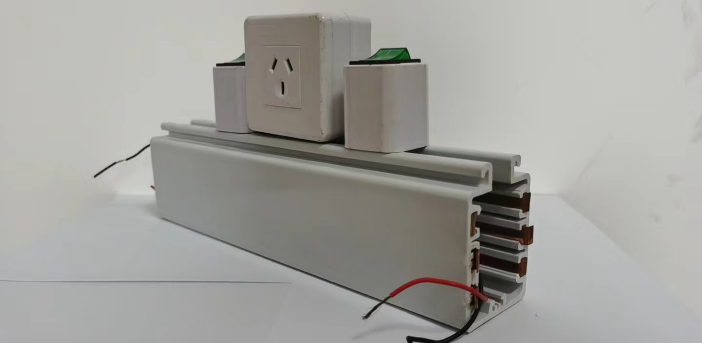 Enclosed Power Conductor Rail System Busbar Seamless 3 4 6 p