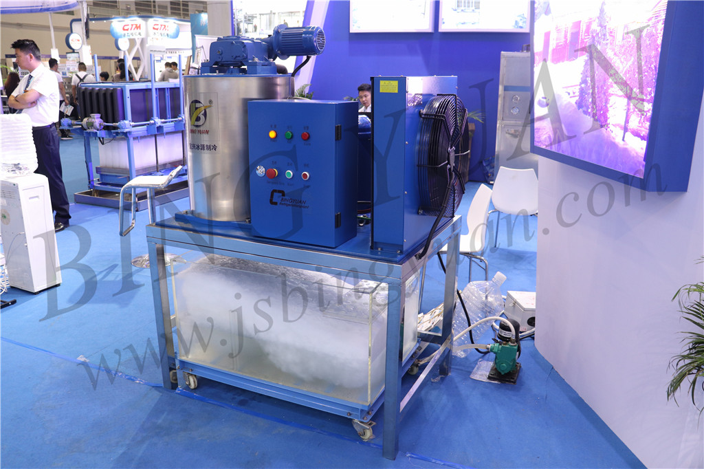 R404A 220V 3000KG Flake Ice Maker Machine , Seawater Flake Ice Machine