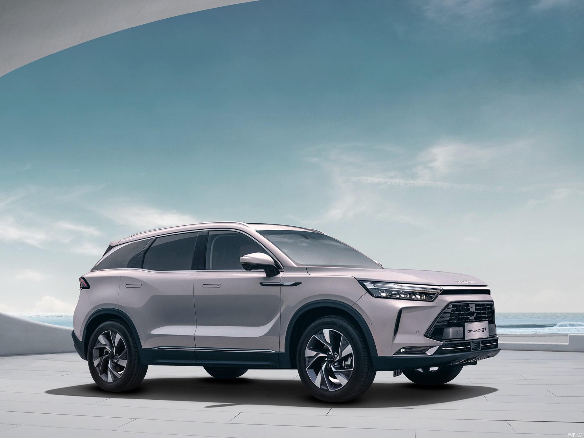 Non-integrated Body X7 Phev LED Electric Light R19 SUV 138 with 5 Seats Lhd Baic Beijing Leather Automatic Gas/Petrol Car