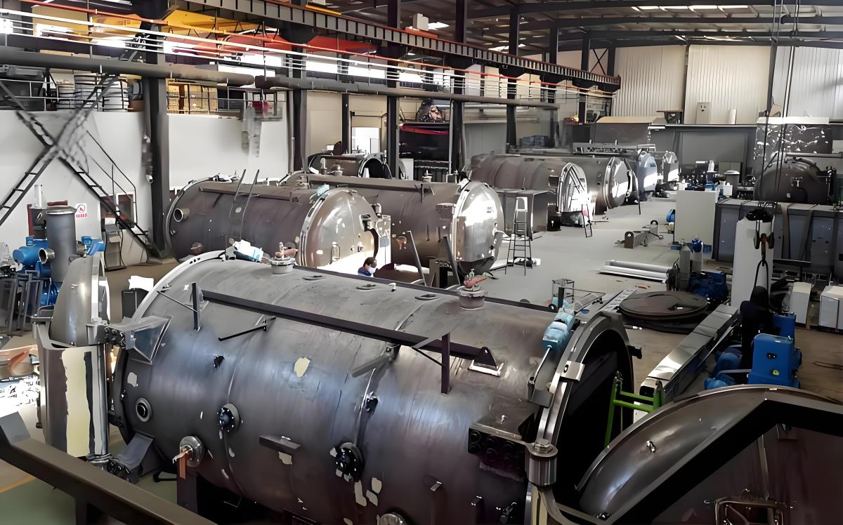 High Pressure Vacuum Gas Quenching Furnace Titanium Slag Furnace Energy Saving