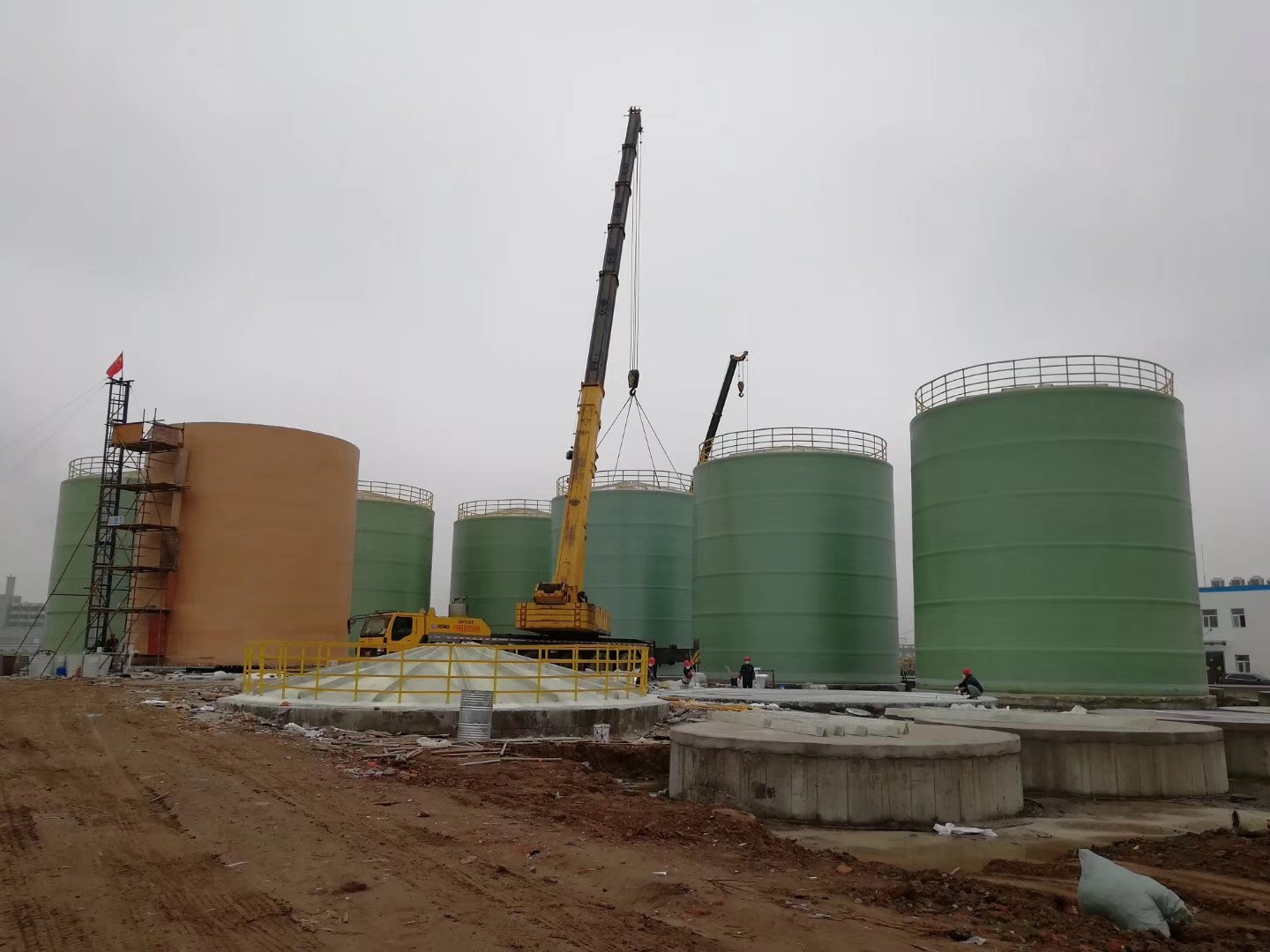 Fiberglass Winding GRP FRP Septic Tank 3040mm*2690mm Chemical Mixing Tank