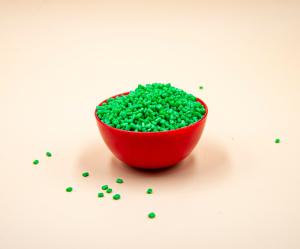 Quality Fiber Grade RPET Pellets GRS Certified PET Recycled Plastic Pellets PCR Material wholesale