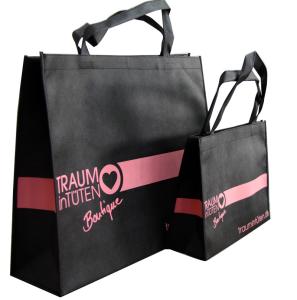 Quality 120gms Black Non Woven Carry Bag Silk Screen Printing Pink Logo for lady garment accesories wholesale