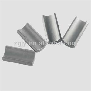 Quality 240-260 KA/m Charcoal Gray Wet Molding Permanent Ferrite Motor Magnets wholesale