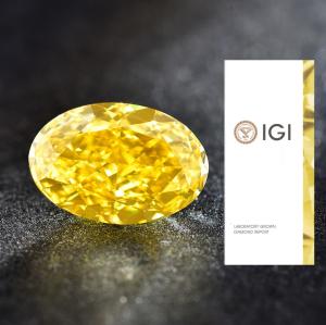 Quality Oval Cut HPHT Synthetic Yellow Diamonds Fancy Vivid 1.6ct To 2.0ct wholesale
