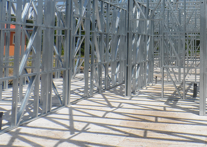 White Prefab Light Steel Frame Structure Frame Modern Mobile Homes