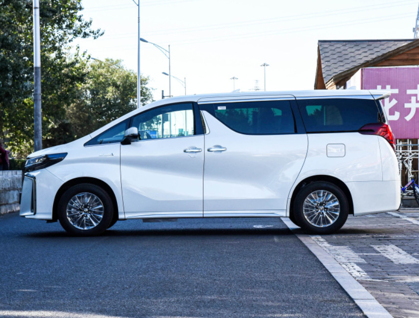 Toyota Alphard 2023 Dual Engine 2.5L Version Home 5 Door 7seats MPV 2.5L 117HP L4