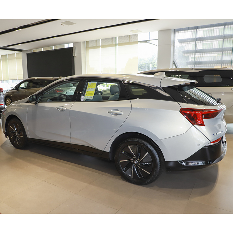 2022 Comfortable Electric Suv Buick Velite 6 Second-hand Car 4 Wheel Electric Comfortable