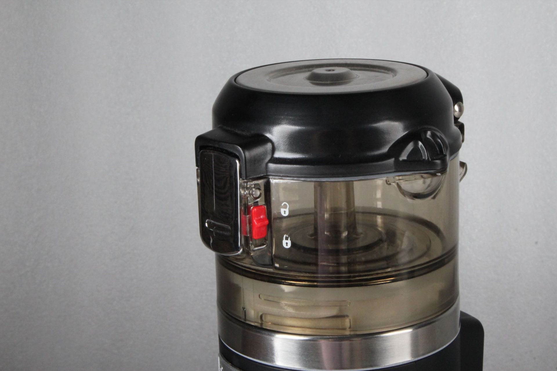 Easy to Carry Portable 12V Outdoor Espresso Machine Fully Automatic Capsule Car Moka Pot