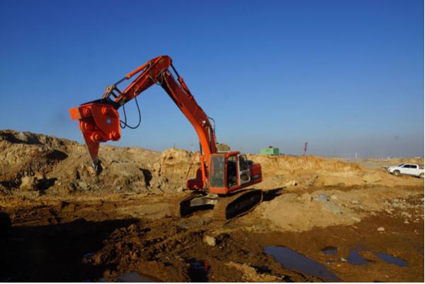155cm Caterpillar Excavator Parts , Komatsu Backhoe Loader Parts Weather