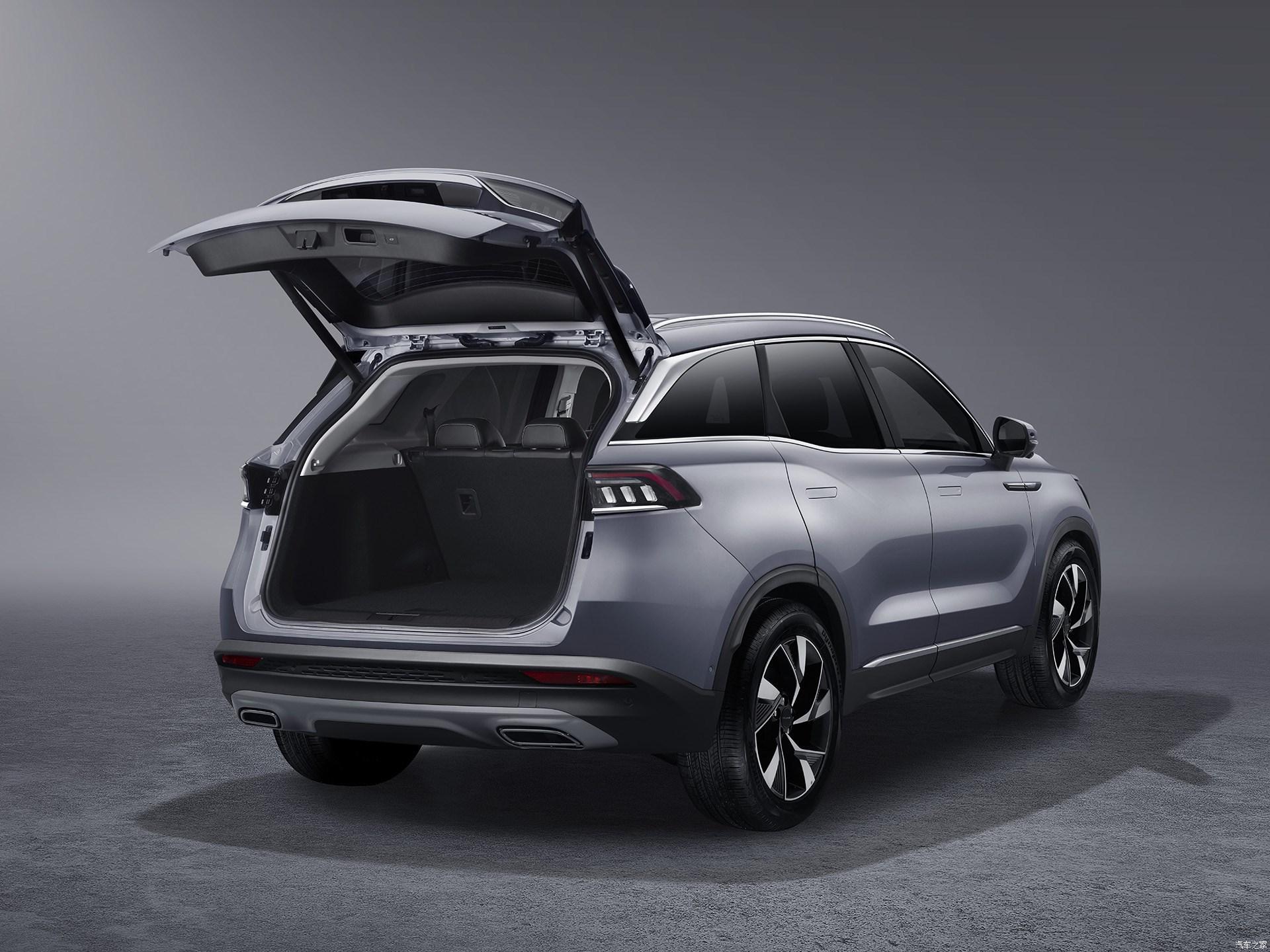 Non-integrated Body X7 Phev LED Electric Light R19 SUV 138 with 5 Seats Lhd Baic Beijing Leather Automatic Gas/Petrol Car