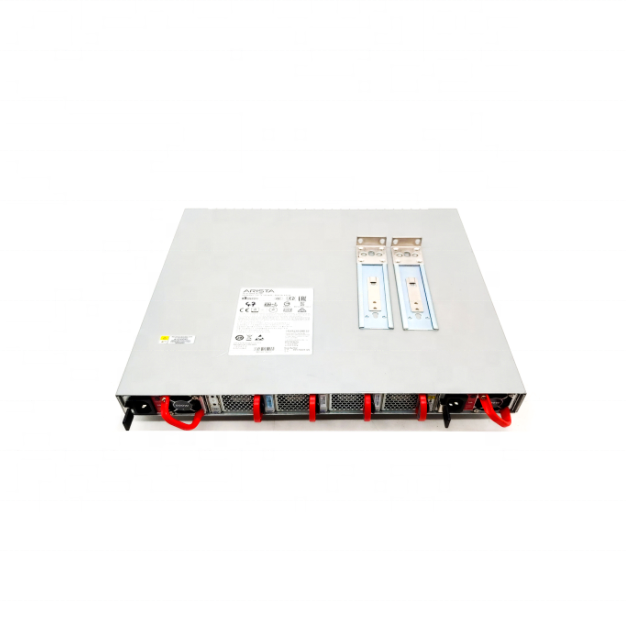 Switch DCS-7060CX-32S 32x100GbE QSFP Switch Communication Mode