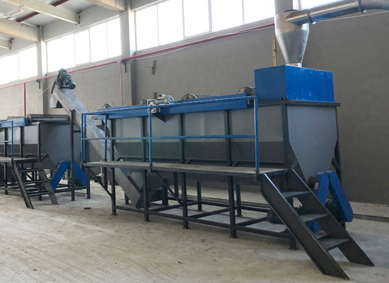 PET PP Plastic Crushing And Washing Machine 500kg/H Recycling Line