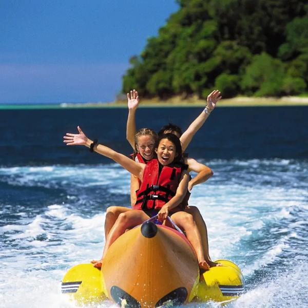 Outdoor Floating Water Park Sea Trampoline Huge Water Inflatable Bungee